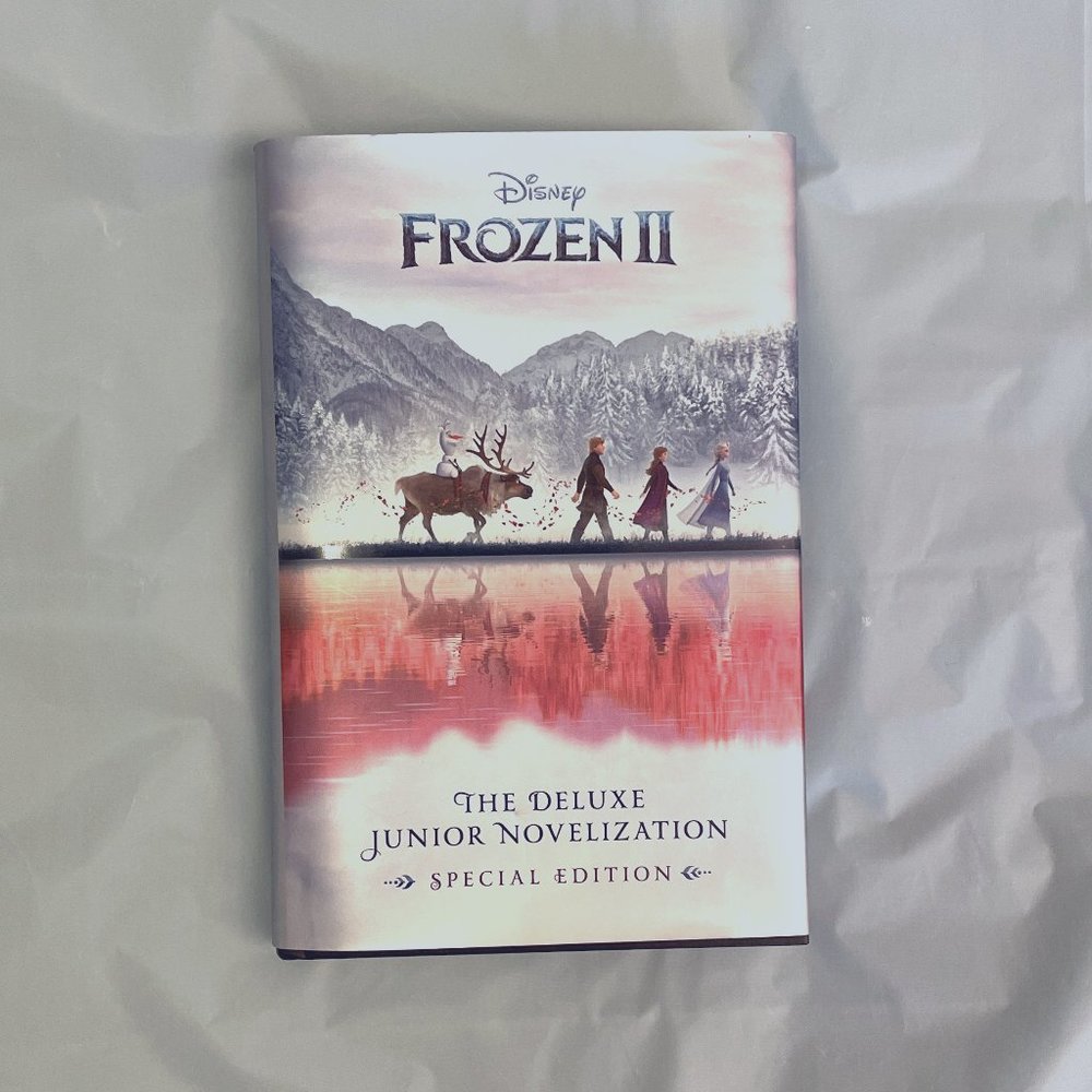 Disney Frozen 2 (The Deluxe Junior Novelization) special edition (with poster)